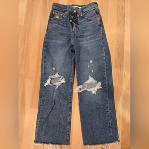 Levis Ribcage Straight Ankle